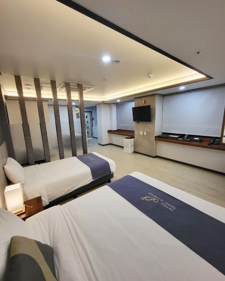 ชุนชอน โฮเต็ล คองชีชอน Hotel ภายนอก รูปภาพ