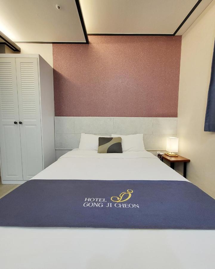 ชุนชอน โฮเต็ล คองชีชอน Hotel ภายนอก รูปภาพ