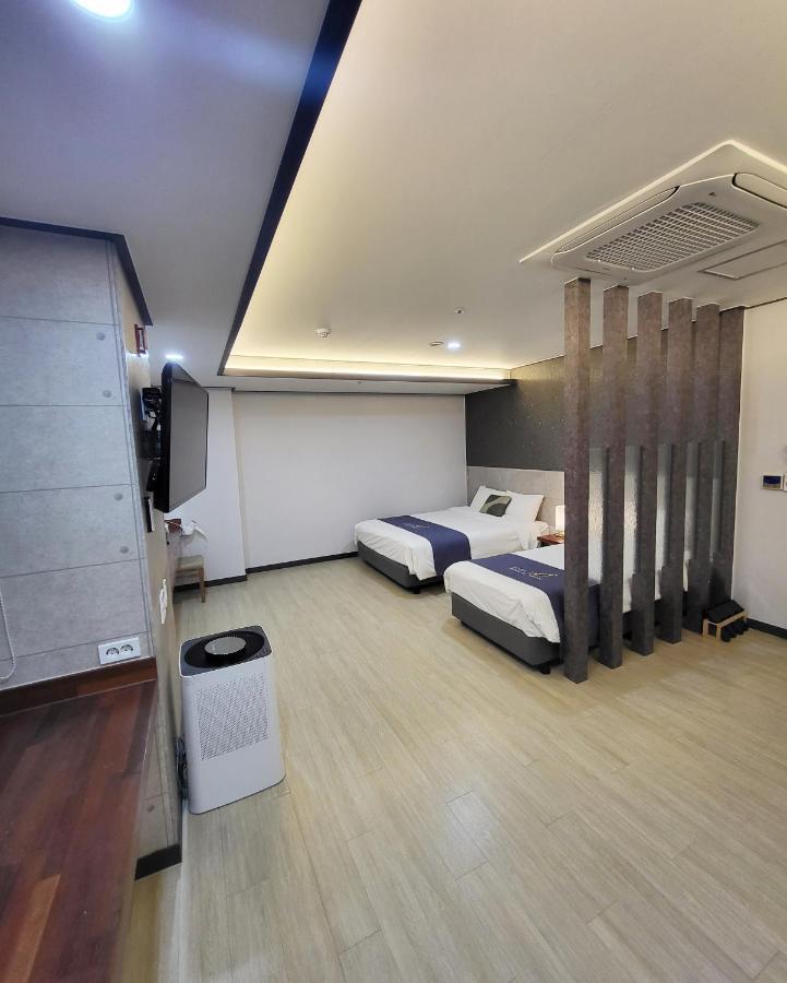 ชุนชอน โฮเต็ล คองชีชอน Hotel ภายนอก รูปภาพ