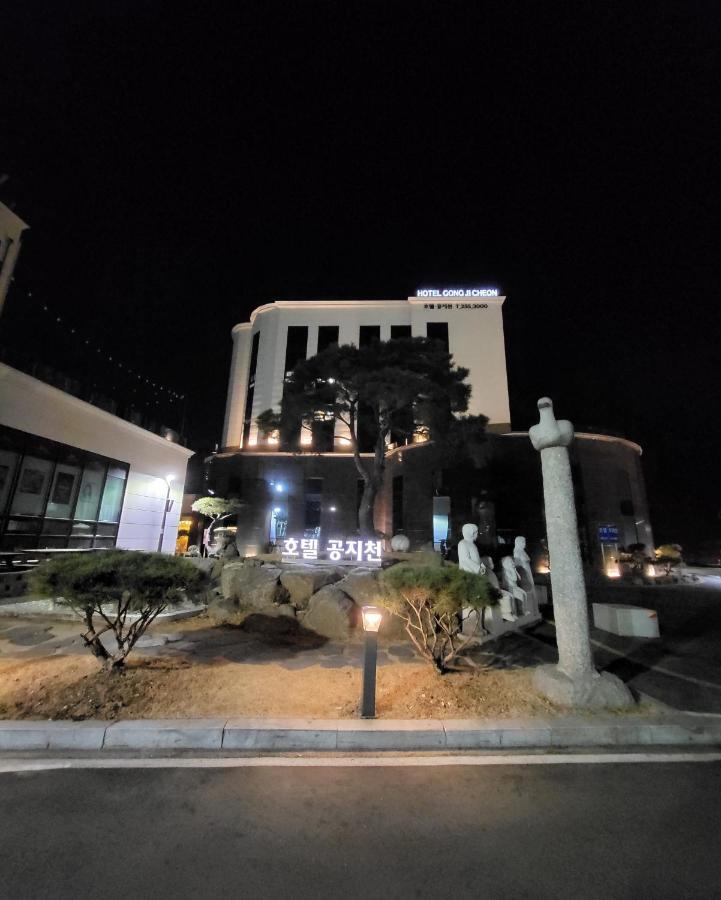 ชุนชอน โฮเต็ล คองชีชอน Hotel ภายนอก รูปภาพ