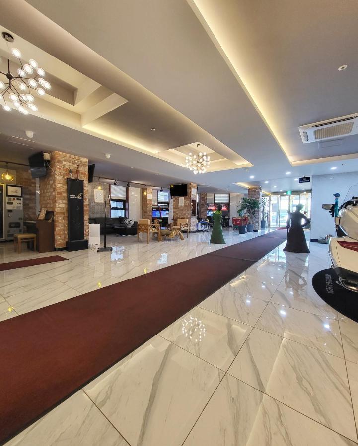 ชุนชอน โฮเต็ล คองชีชอน Hotel ภายนอก รูปภาพ