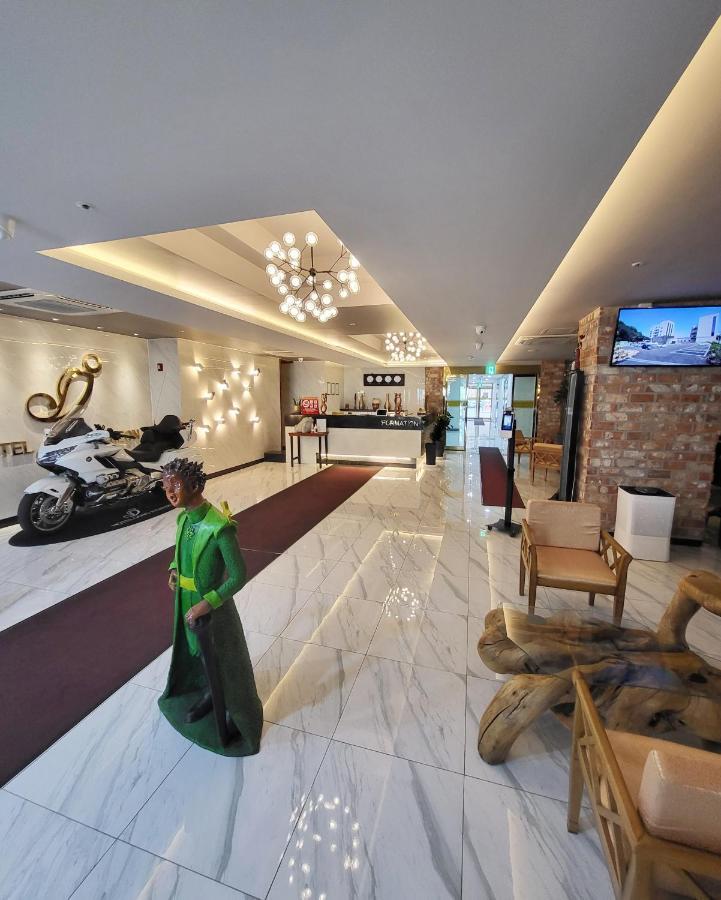 ชุนชอน โฮเต็ล คองชีชอน Hotel ภายนอก รูปภาพ