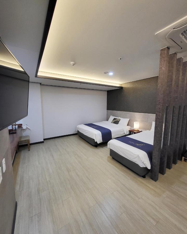 ชุนชอน โฮเต็ล คองชีชอน Hotel ภายนอก รูปภาพ