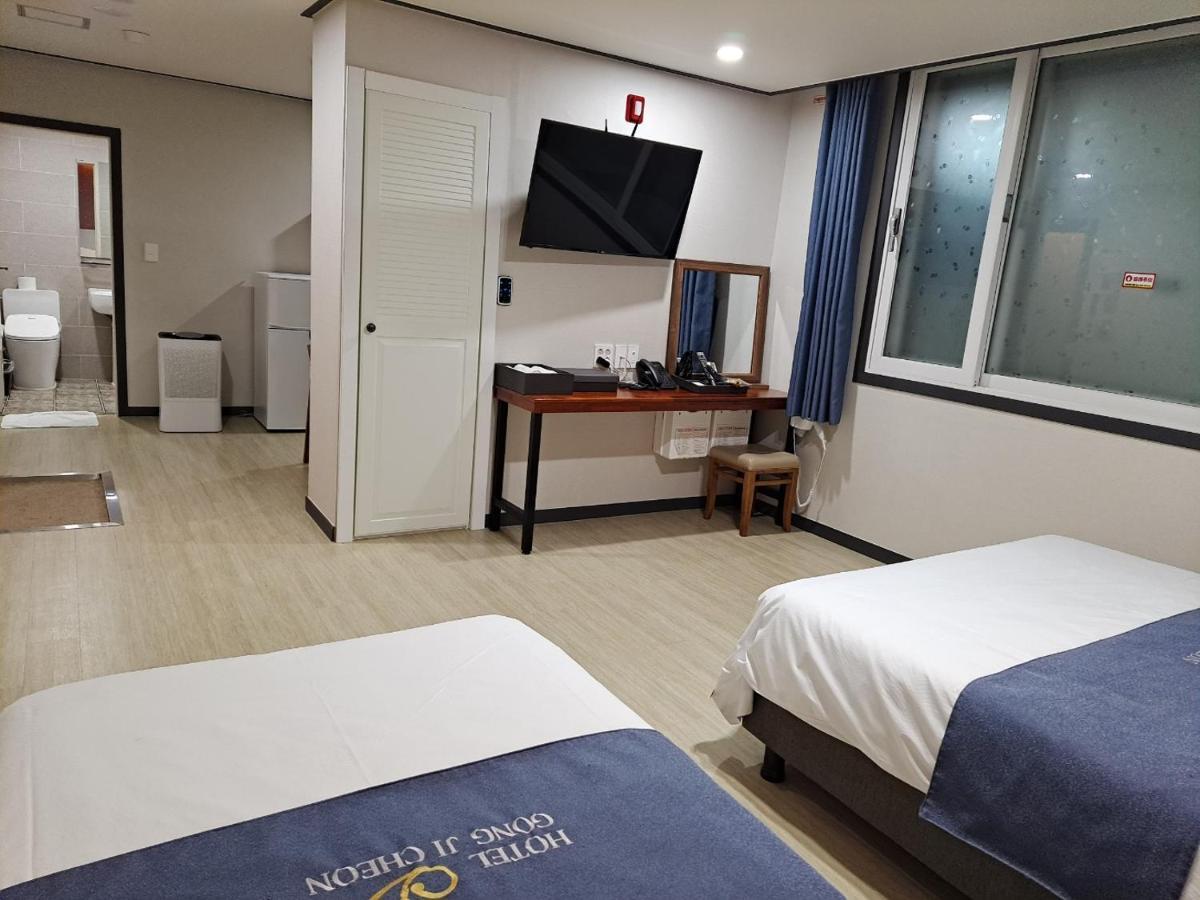 ชุนชอน โฮเต็ล คองชีชอน Hotel ภายนอก รูปภาพ